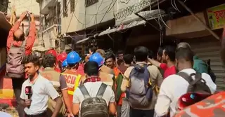 ভূমিকম্পে রাজধানীর বিভিন্ন ভবনে ধস-ফাটল, হতাহতের শঙ্কা